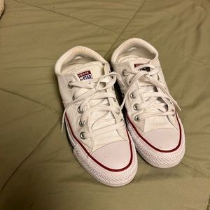 Low top white converse